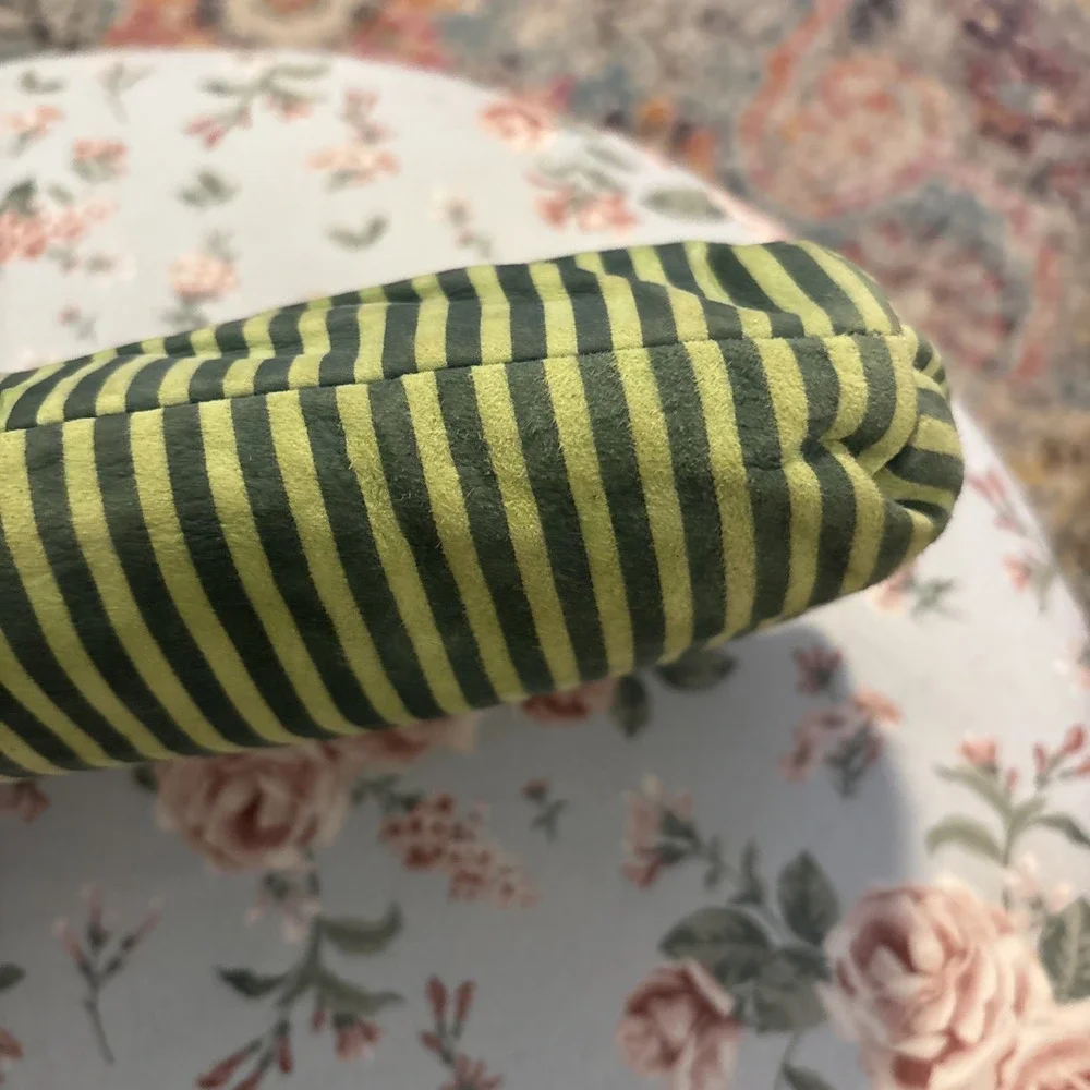 Adriana Cara's Green Striped Velvet Clutch Wristlet‎ Purse. Magnetic Closure.